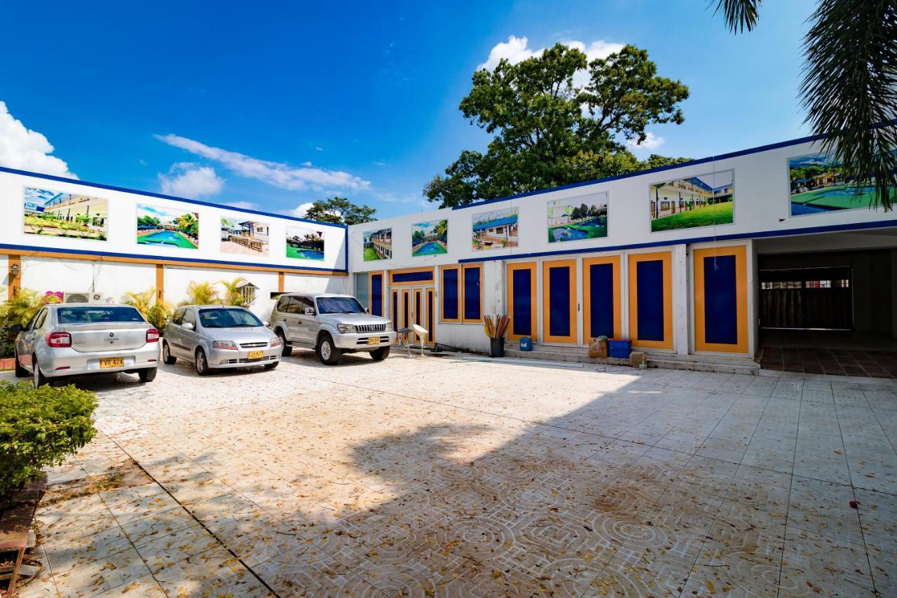 Ayenda 1132 Copiclub Hotel 3*